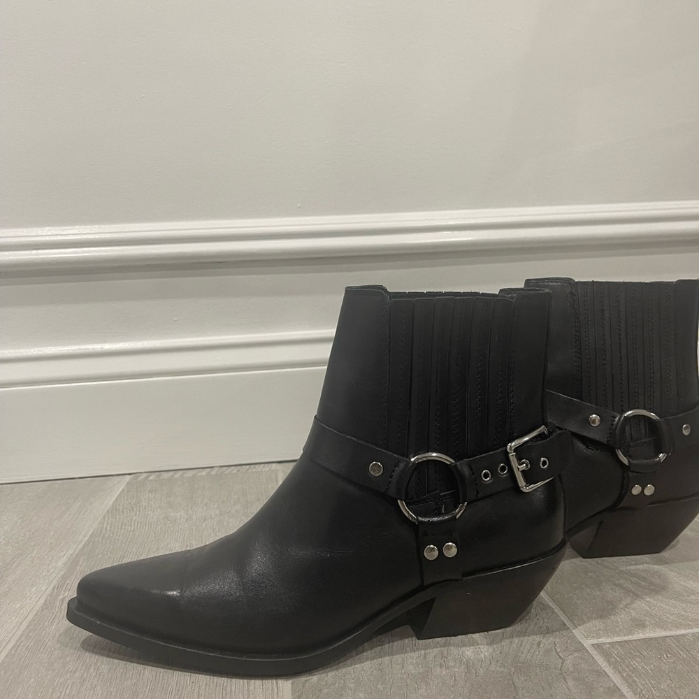 Zara LEATHER COWBOY ANKLE BOOTS